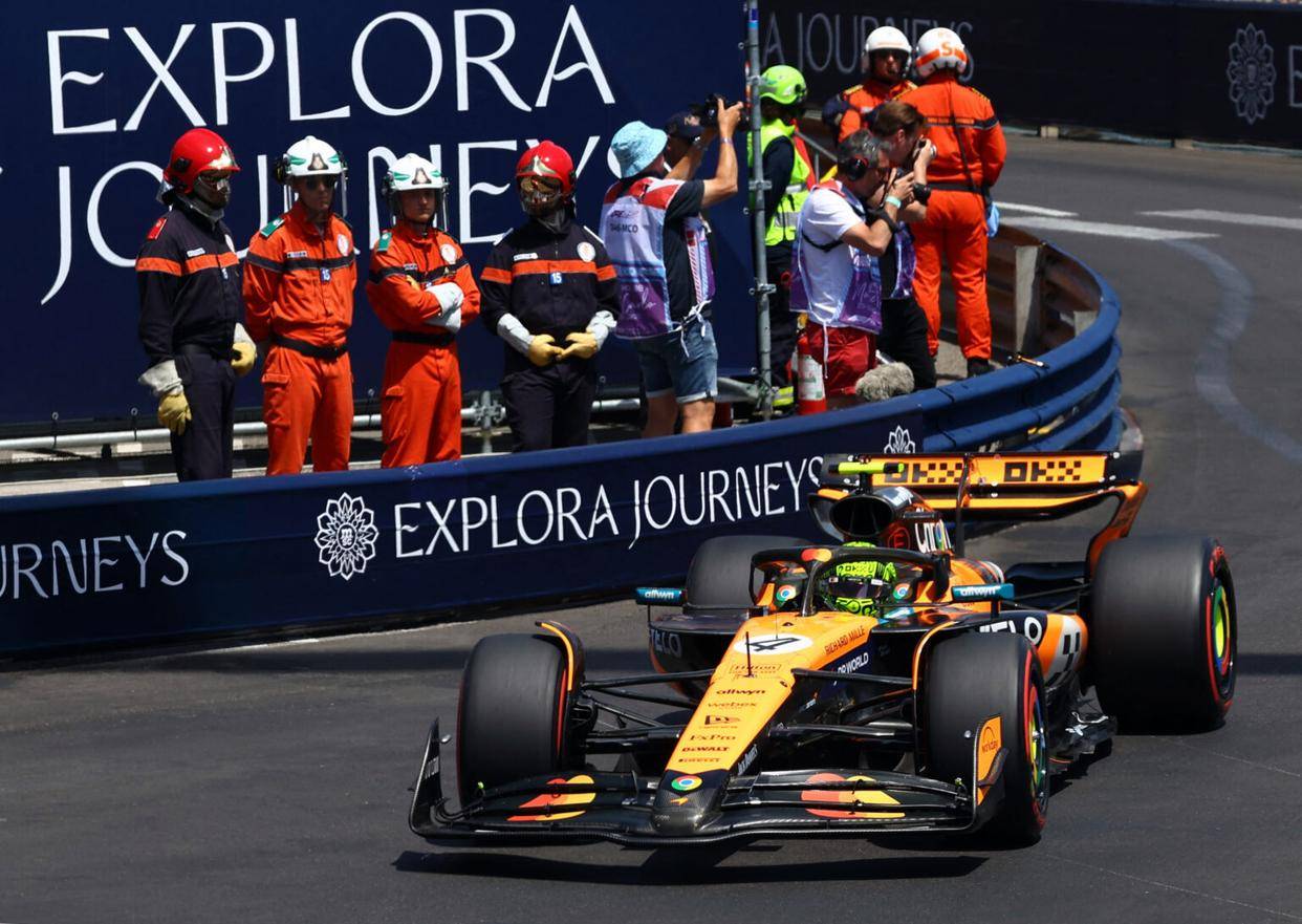 开云平台-迈凯伦绝杀红牛车队，拉塞尔扛起全队