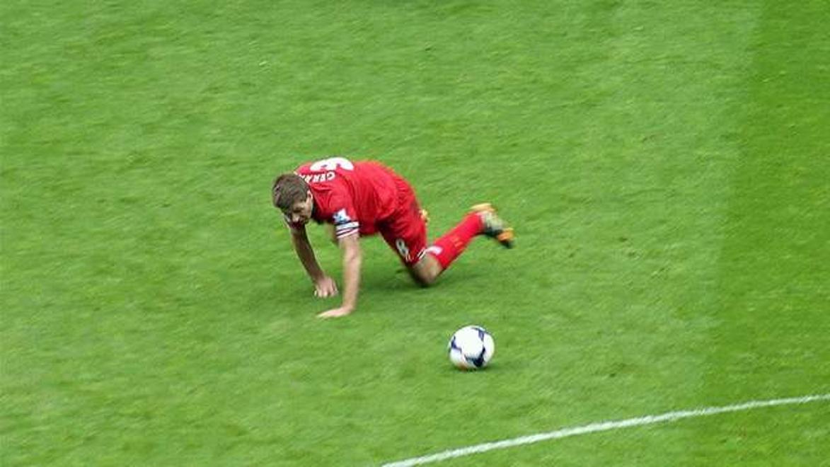 哥伦比亚翻盘利物浦，苏亚雷斯点燃赛场