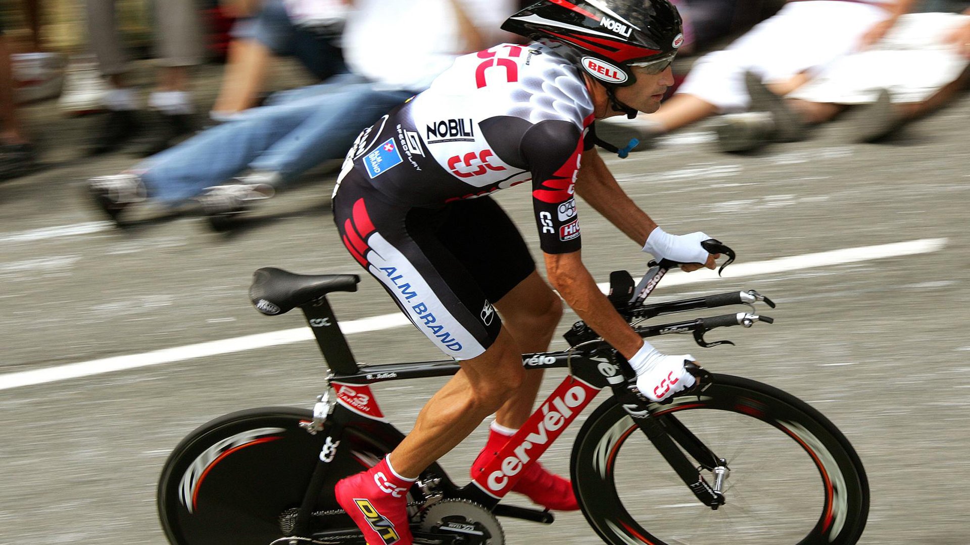 伊萨克进攻端无人可挡，爱尔兰压哨击败伊朗