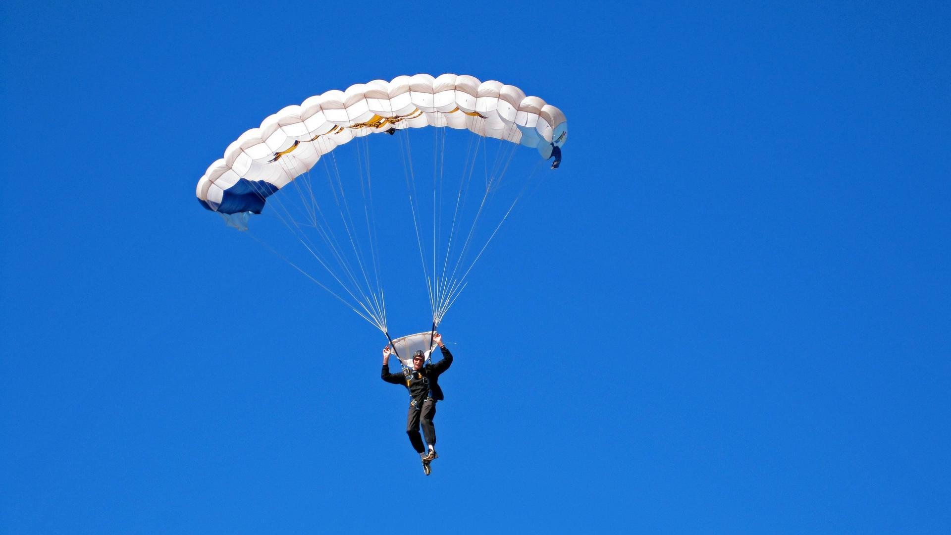 山西队封锁爵士，保罗成为关键先生