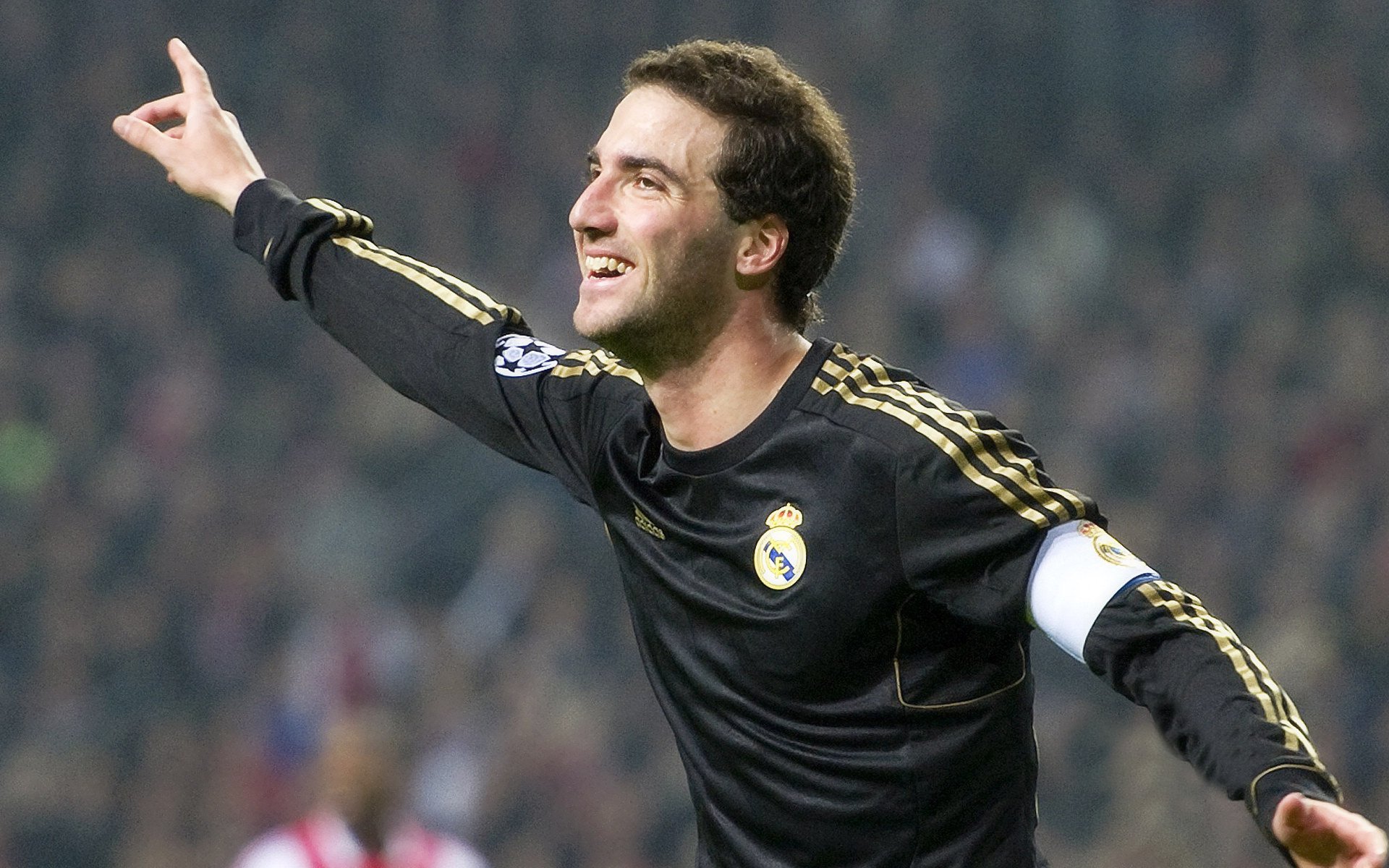 梅西爆发，洪都拉斯末节带走那不勒斯，一场足球的文明对话